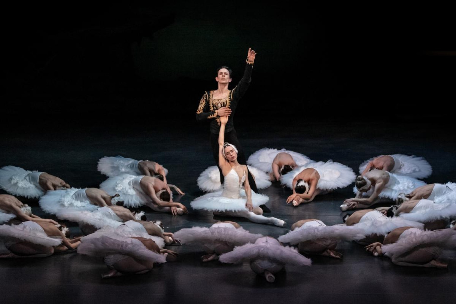 Пражский национальный оперный балет Лебединое озеро